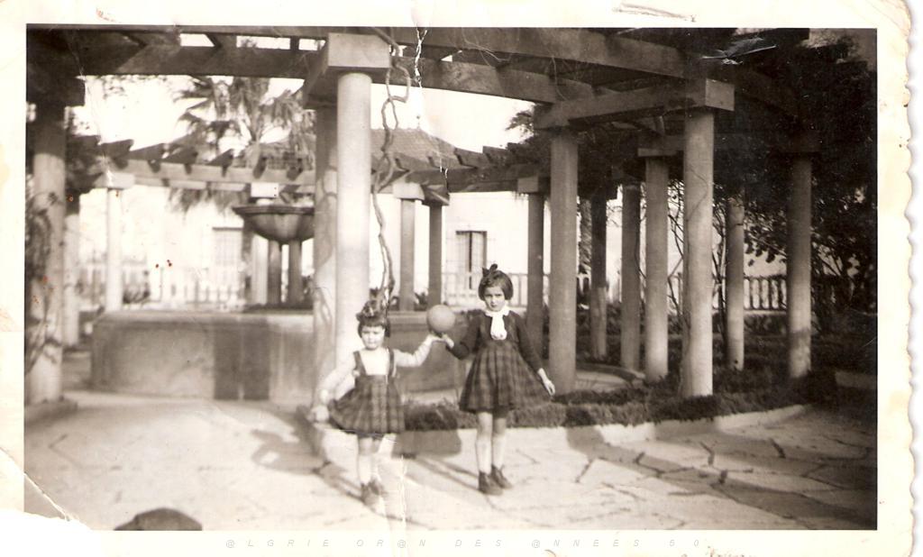 HAMMAM BOU HADJAR LE PETIT VICHY.JPG